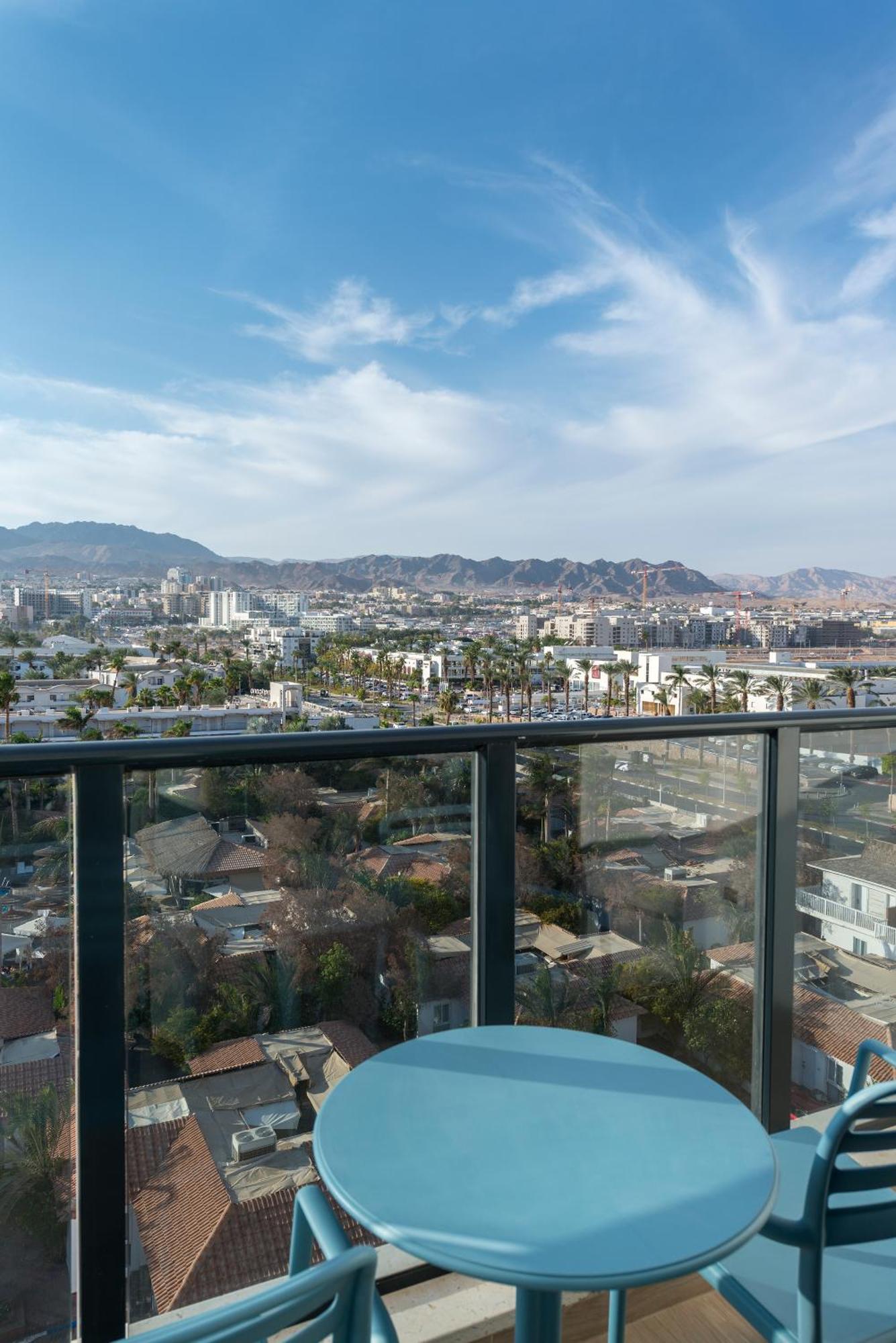 Roxon Red Sea Eilat - Adults Only Hotel Стая снимка